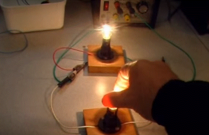 Electricity, electrical circuits Year 10